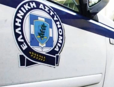 Επίθεση Ρουβίκωνα στην οικία ΠτΔ: Προσαγωγή για συμμετοχή στους «Πυρήνες»